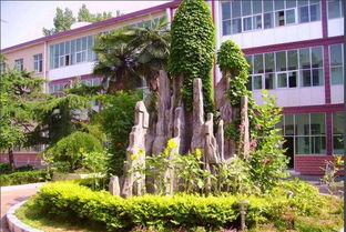 周口这所学校成为全省示范 属市教委命名的 花园式学校