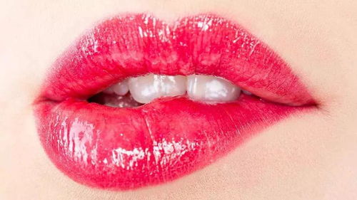 时常嘴唇干裂发炎 有时还易怒常发脾气 这可能是你身体缺乏某种维生素的表现