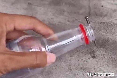 在塑料瓶口放一根铁钉,好多人不知道有啥用,但用过的人都夸好