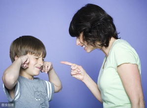 父母要先学会控制自己的情绪,才能去真正的去引导孩子