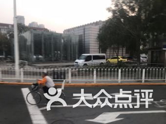 光明路地铁站有免费停车场昆山光明路停车场怎么收费