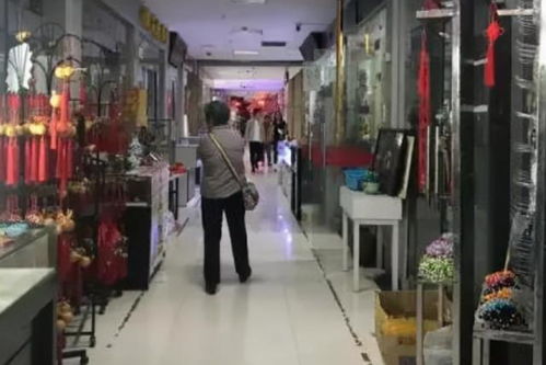 现在合肥新建了一座国际小商品城全称叫：中国义乌合肥国际小商品城 请问这个商贸城是不是从义乌拿货的？