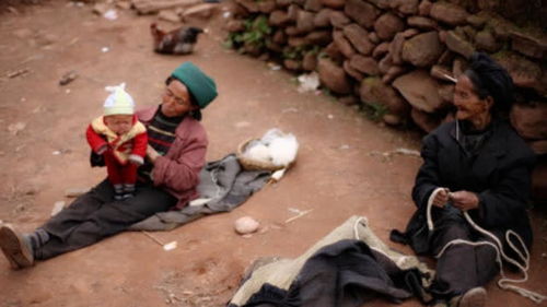 中国最贫穷的村庄,每天吃土豆充饥,90 以上的人没吃过大米 