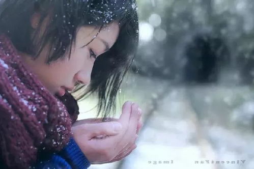 静静聆听,雪花飘落的声音