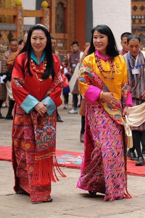 不丹大王母宫斗失败 和姐妹4人同嫁国王,儿子没继位女儿不联姻
