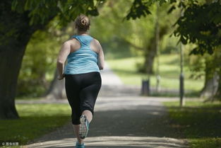 跑步真的能减肥吗 专家提示 掌握1个原则,胖人也能轻松跑起来