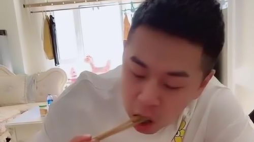 都说撒娇女人最好命,嫁给老公三年了,靠着撒娇一次饭也没做过 