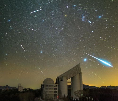 在兴隆观测站上空划过的双子座流星雨 