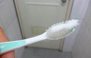苏打粉刷牙 如何使用小苏打正确刷牙