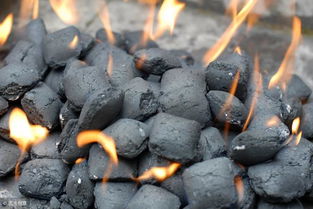 农村现在也都要使用环保煤球煤块,为啥老农总感觉这煤球不耐烧