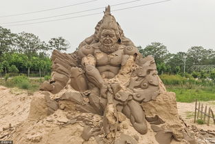 郑州黄河边现大量荒废沙雕 艺术品遭破坏 