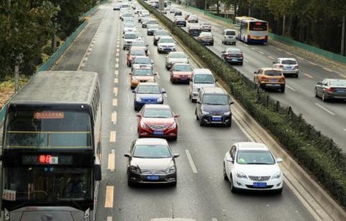 北京正式启动自动驾驶载人载物测试 已开放测试道路超500公里