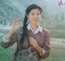 冯巩与倪萍最早合作的春晚小品 串门 年轻时候的倪萍太漂亮了