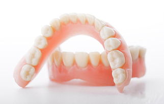 整牙齿的最佳年龄 什么年龄段做地包天牙齿矫正合适？ 