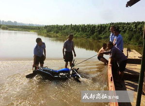 不顾旁人劝阻 男子驾车涉水过桥遇难