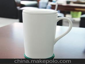 淄博陶瓷杯工厂新款带盖敞口杯,强化瓷瓷质,简单文字创意杯