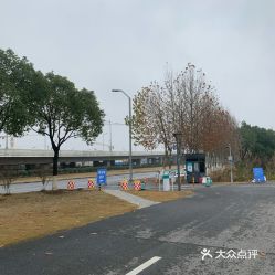 深圳哪些公园停车场是免费的(佛祖岭停车场免费吗多少钱)