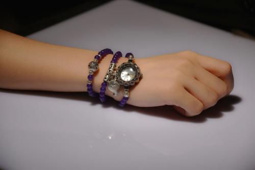 手表,手链,戒指可以戴在同一只手上吗 
