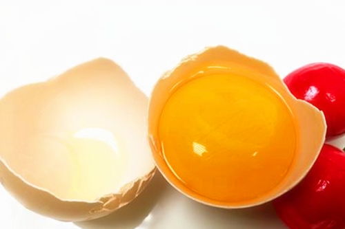胆固醇偏高,早上吃一个水煮蛋 对什么有什么影响吗 看专家理解