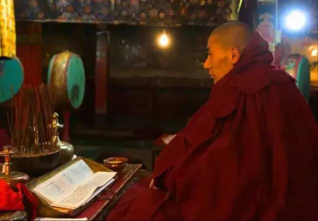 藏文化 西藏活佛轮回转世的神秘法则