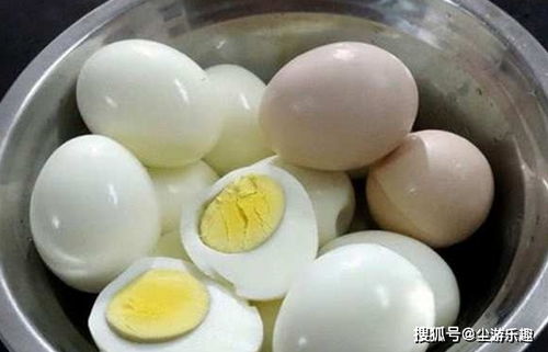 煮鸡蛋时用热水还是冷水 老厨子说这样做,鸡蛋不开裂还脱壳快