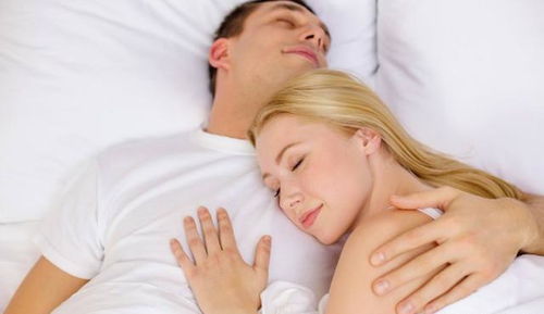 为什么女人睡觉让男人抱着 原来是这6个原因