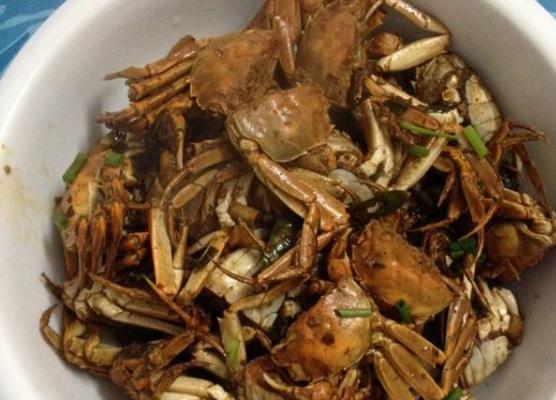 青蟹怎么做好吃又简单，青蟹怎么做好吃又简单 青蟹的家常做法大全