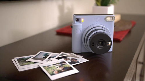 富士发布Instax Square SQ1 即时相片照相机也可简化自拍方式