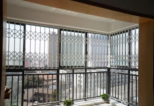 阳台不锈钢防盗窗样式装修效果图 