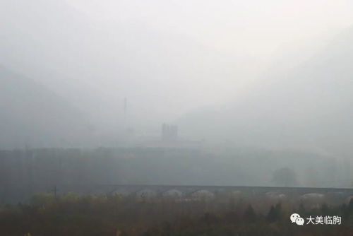 嵩山水库大坝下的小景