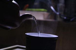 自来水可以泡茶吗 为什么雨天喝茶没有晴天好......