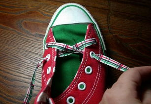 鞋带怎么系好看简单 最简单的系鞋带方法 
