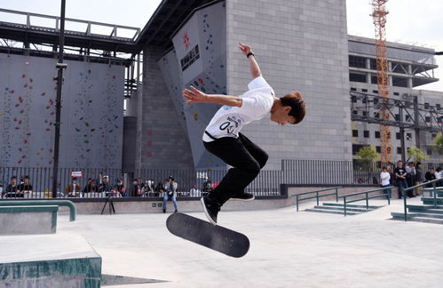 体育 滑板 中国精英赛在北京首钢极限公园举行