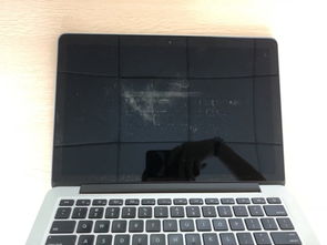 苹果MacBook Pro 屏幕涂层脱落维修记 教你免费更换屏幕