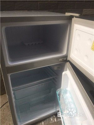 冰箱如何除冰(冰箱怎样除冰最快方法)