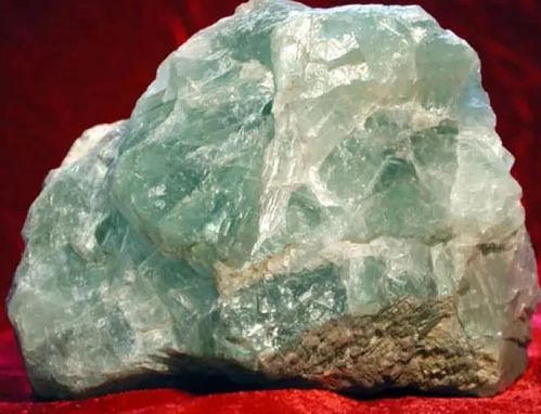 众昂矿业集团坐拥优质萤石矿产资源,未来可期