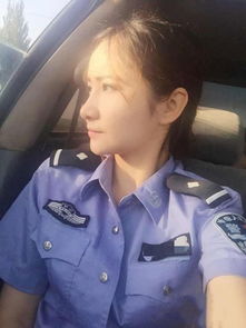 中国最美女警花 16岁入伍 大校军衔 却嫁给了一名保安