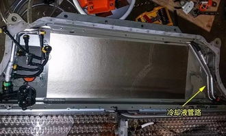 国外牛人拆解特斯拉Model S电池板 发现里面的结构居然是这样的