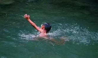 痛心 泰州15岁少年落水失踪,爸爸遭遇车祸身亡还不到1个月 