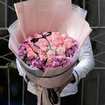 老婆生日送什么花,30岁生日送什么花给老婆最合适？