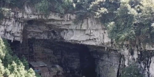 贵州深山里隐藏一大山洞,走过洞后还有洞,适合隐居