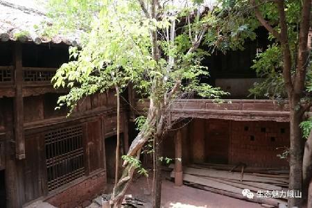 峨山县唯一省级文物保护单位 八字岭大庙