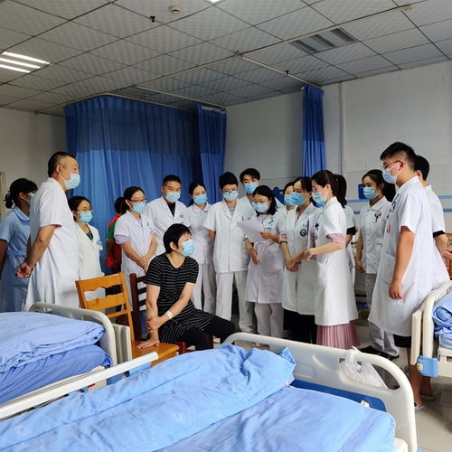 华西医院专家到绵竹市人民医院康复医学科指导工作