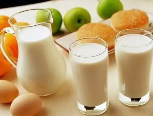 牛奶的营养价值 牛奶的营养价值及功效与作用