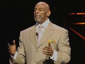 Chris Gardner 他对生活的热真奋斗 值得我们学习