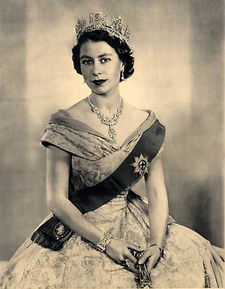 20位女王的人生 真实的茜茜公主比电影更美 