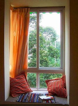 家居风景线 华丽丽的飘窗角落设计
