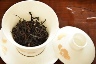 为什么black tea是红茶的意思 