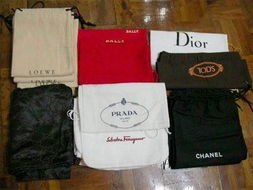 韩国名牌包装袋卖疯 Prada空纸袋竟值140元