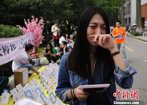 武大毕业生卖 校花 樱花遭疯抢 一日进账过万 